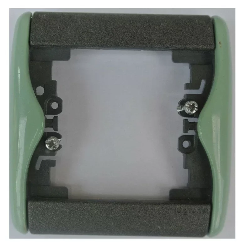 Seulement Aujourd'hui Legrand 085220 Plaque Sagane Laqué Vert Xélio Graphimat