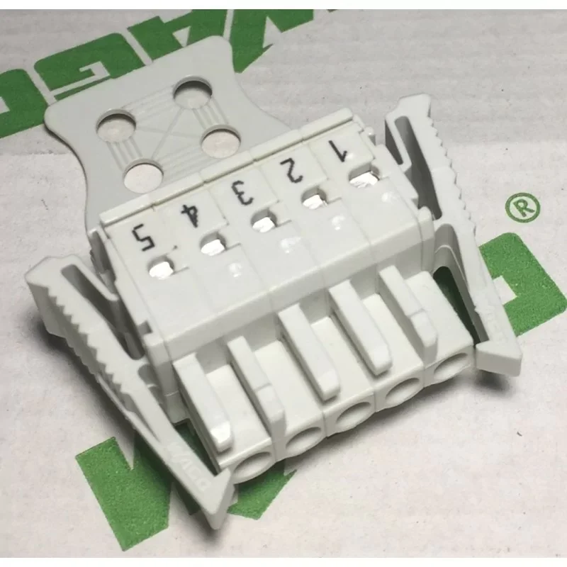 Acheter En Ligne Wago 721-2105/037-047 Connecteur femelle - 5 pôles - Entraxe des contacts 5mm