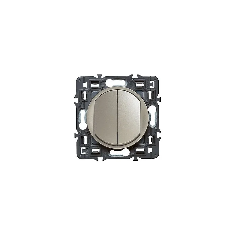 Top Vente Legrand 099771 Double interrupteur ou va-et-vient Céliane Soft 10A - titane avec support